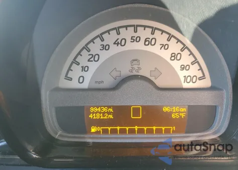 2012 Smart Fortwo Pure z USA, uszkodzony, nr VIN WMEEJ3BA7CK528445